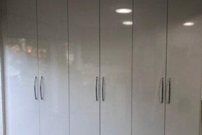 Glass-Finish-Wardrobe Fitted Wardrobes
