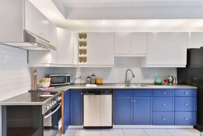 L-Shaped Kitchen 1 Fitted Wardrobes