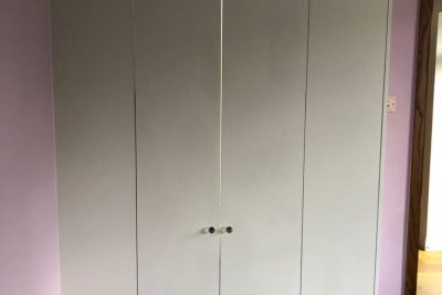 Simple Wardrobe Fitted Wardrobes