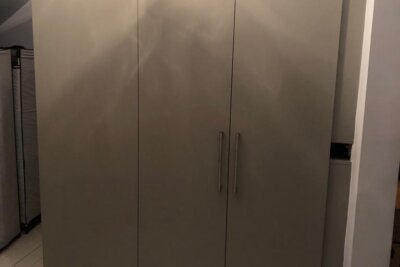 wardrobe 1 Fitted Wardrobes